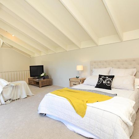 Cedar Park Bed & Breakfast Tamahere Zimmer foto